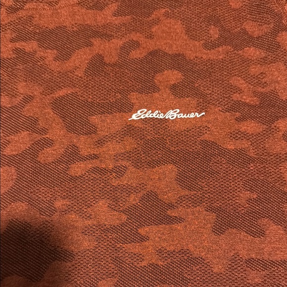 Eddie Bauer Men's Rust Camo T-Shirt - Picture 3 of 4
